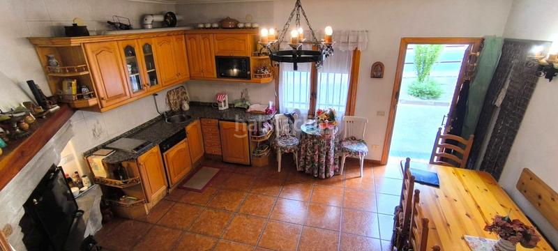 Foto c1a6f790-457b-41d7-b7de-ece2bdbc562e. Finca rústica a Alberite