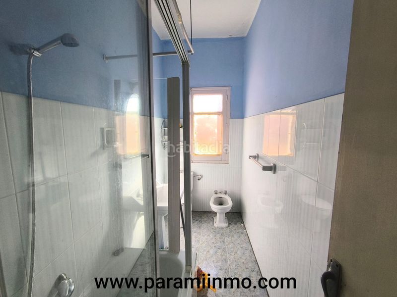 Foto bb6d4fe4-6c6a-4f49-8cea-6ac8e35268bc. Casa a Alberite