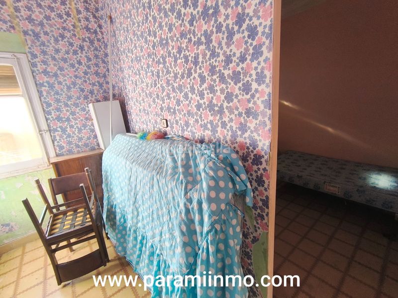 Foto bdcd1108-d0dc-407c-b5fd-580f8ff5ec3b. Casa a Alberite
