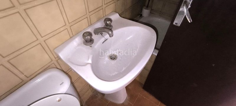 Foto 205050cc-adf2-4781-b2a8-1faccabe99a6. Pis a Elciego