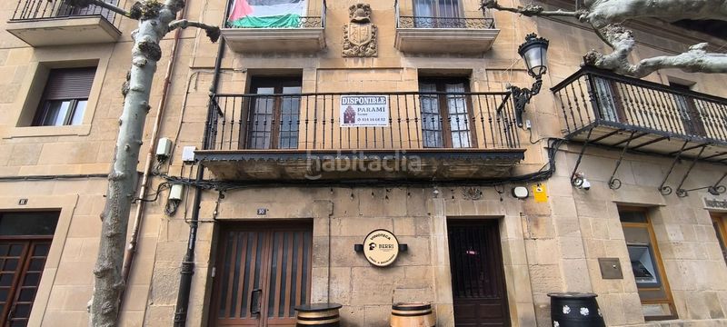 Foto 24aceaf3-7372-4c10-afd3-53db79107304. Pis a Elciego