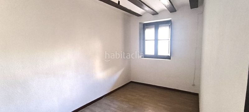 Foto 52d8fbdb-969f-4705-9cc0-e07d2921cebe. Pis a Elciego