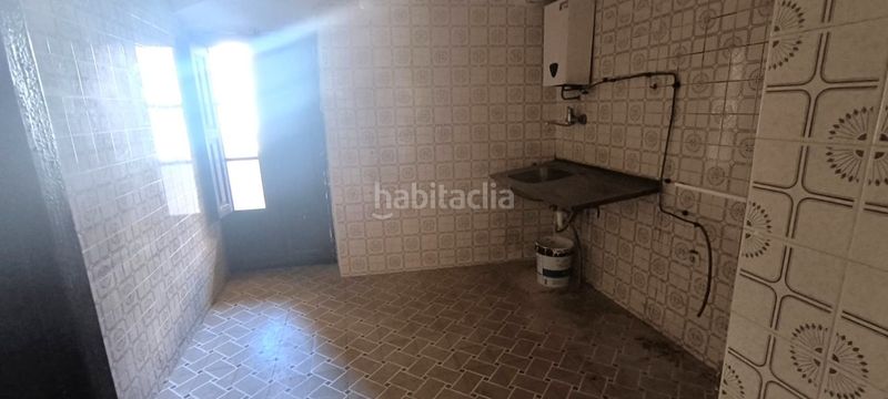 Foto cce28c1b-e89b-4647-9b22-f5d15a2a7ccc. Pis a Elciego