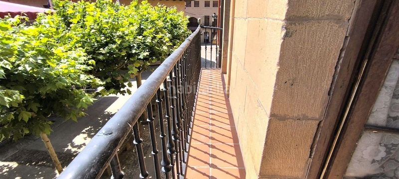 Foto ec5d145b-a815-41a0-8c98-a07d5dbfe9f2. Pis a Elciego