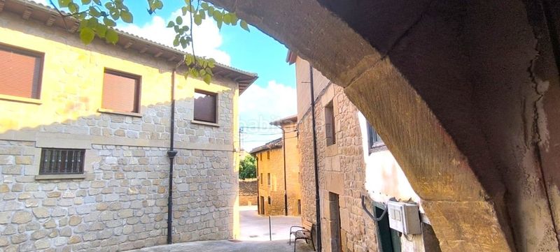 Foto 4f7141ef-2438-4d0a-9d67-1f5b2e7d6a89. Casa amb calefacció a Elciego