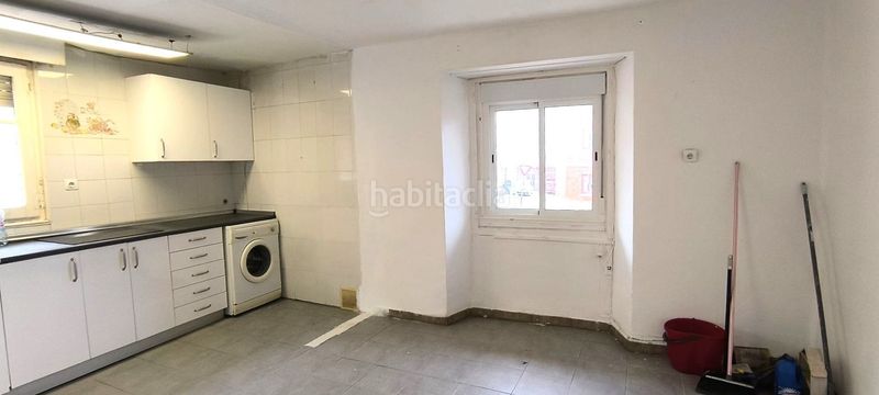 Foto 10435c75-7ee6-49d4-94a7-39f0ce02d37a. Haus mit parking in Ausejo