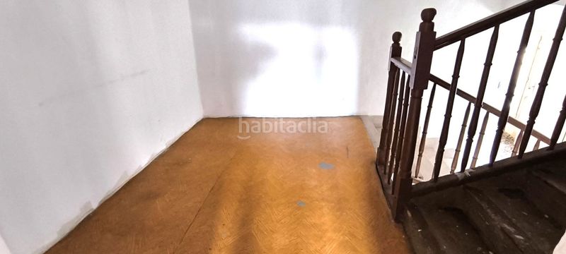 Foto 5f242057-b5b4-4eb6-a8e0-8b9cdaa0e3c5. Haus mit parking in Ausejo