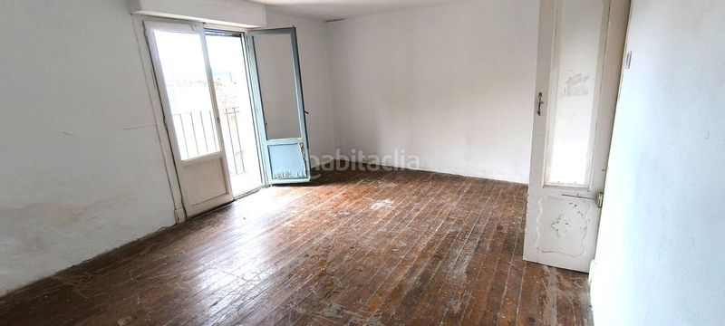 Foto 68045a7d-aed8-4b58-b123-f8d251cb8271. Haus mit parking in Ausejo