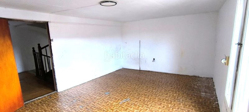 Foto c03f4f51-fa83-4f33-9d6f-25b6892a0c59. Haus mit parking in Ausejo