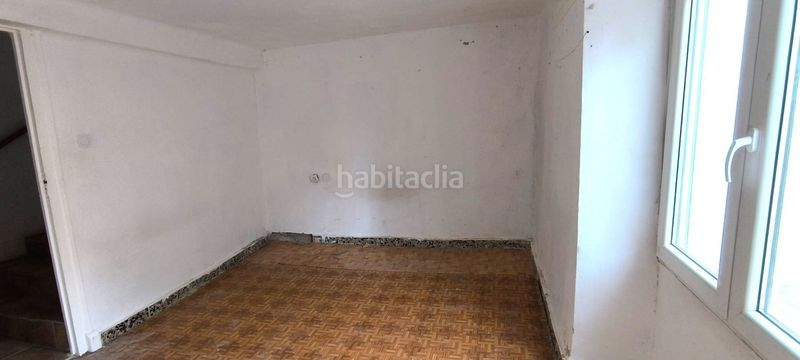 Foto cb70c378-a3b9-481d-8207-0075813ea85c. Haus mit parking in Ausejo