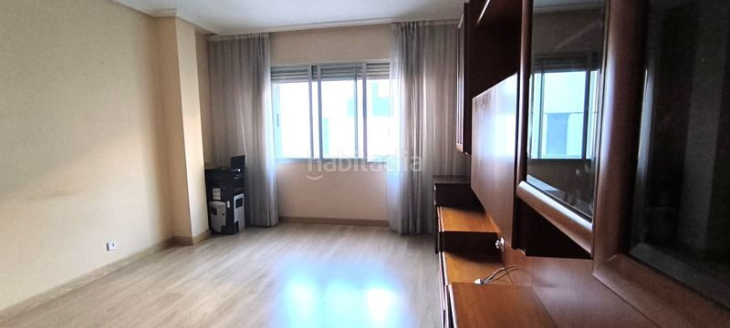 Foto 25a9f886-afcb-4d98-ac90-ee39933047d5. Appartamento con riscaldamento in Oeste Logroño