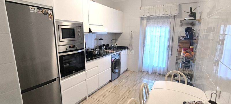 Foto 5071be48-eae7-4c5f-bafe-6dd88cddd406. Flat with heating parking in Juzgados Logroño