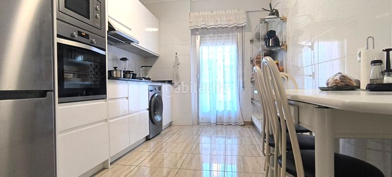 Foto 55e7cb76-5b46-422d-93c3-349941be1fff. Flat with heating parking in Juzgados Logroño