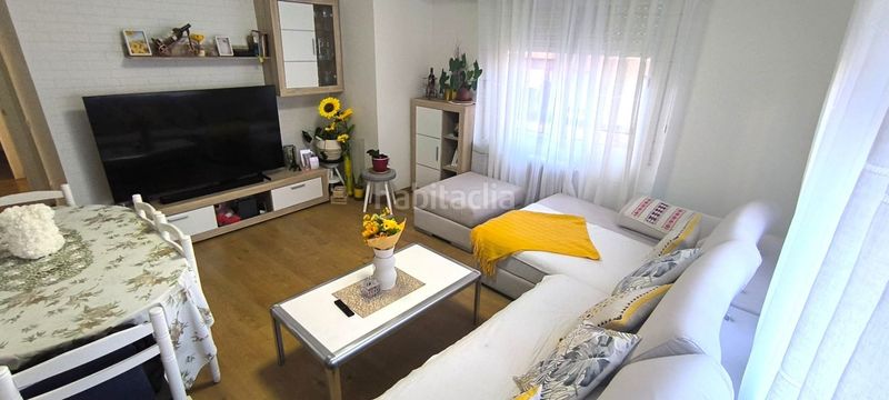 Foto 978aa499-54fd-46b6-a822-362c23e4204e. Flat with heating parking in Juzgados Logroño