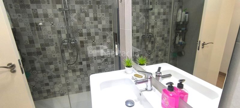 Foto b3784e64-85a1-4d7a-9ad0-d950dfbf6714. Flat with heating parking in Juzgados Logroño