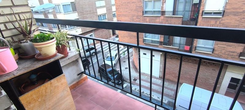 Foto f7d0e529-e2a4-48a8-b5e0-ab24b6bf868f. Flat with heating parking in Juzgados Logroño
