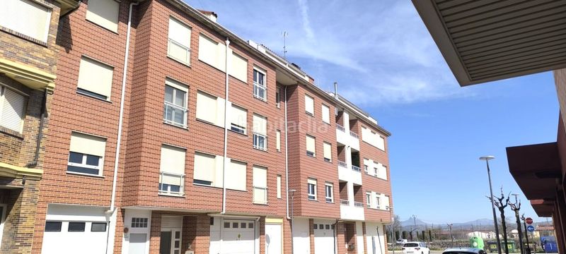 Foto a71c8f96-6d55-40f5-89c5-378db509a6dd. Duplex con riscaldamento in Cenicero