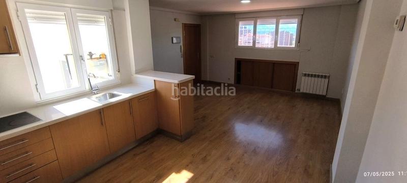 Foto 8bf8985f-9731-417d-87ce-70a10f38622e. Pis amb calefacció a Jesuitas Logroño