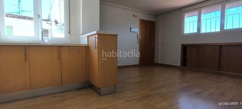 Foto 7bc9662b-eba1-4fe5-84c5-c909ba06e160. Piso en Jesuitas Logroño