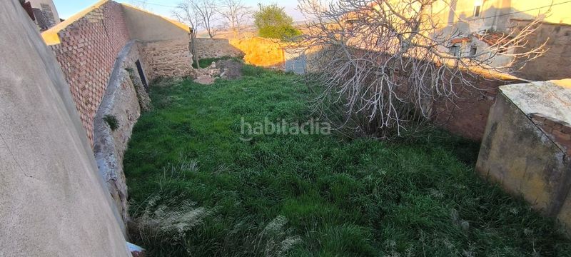 Foto a7a32775-ff01-46b5-8e75-2e86142e423d. Maison dans Ausejo