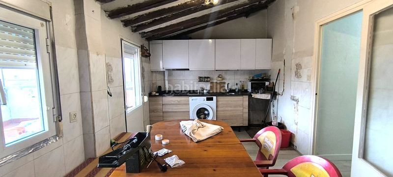 Foto 47b75650-6093-49a8-b5ae-57e98a02cca1. Casa amb calefacció a Albelda de Iregua