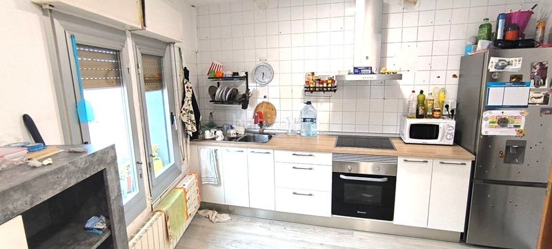 Foto bf833b78-5c6b-4f9a-9c1a-a206151a27cc. Casa amb calefacció a Albelda de Iregua