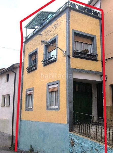 Foto c3c6ab1e-0277-4c1e-ae77-9279e318367c. Casa amb calefacció a Albelda de Iregua