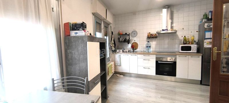 Foto c87ba78f-533d-4fc6-8ae6-d74e25705cf7. Casa amb calefacció a Albelda de Iregua