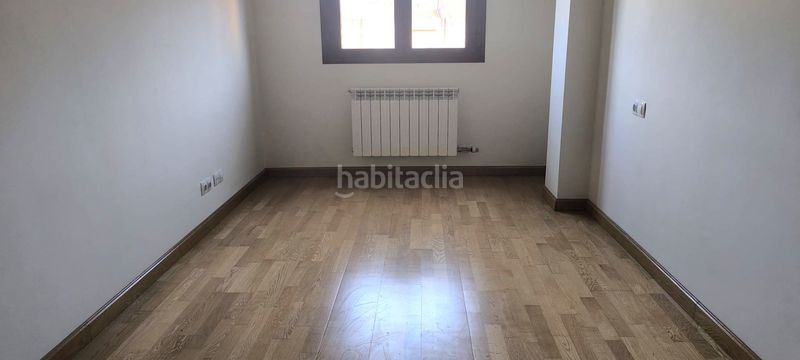 Foto 607b13cf-c487-475a-871c-ac4fe7057cd8. Appartement avec chauffage dans Alberite