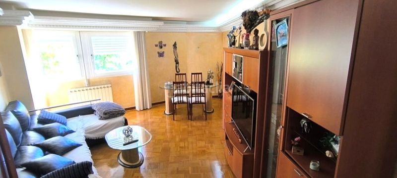 Foto ffee0c07-746a-4580-a3e2-530241aa5b21. Piso en San Adrián Logroño