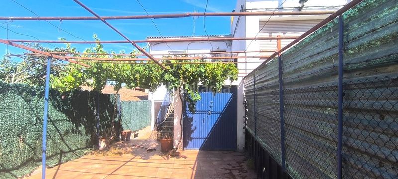 Foto 35bff534-eb51-4cda-b6ce-18116dd3af1b. Finca rústica a Albelda de Iregua