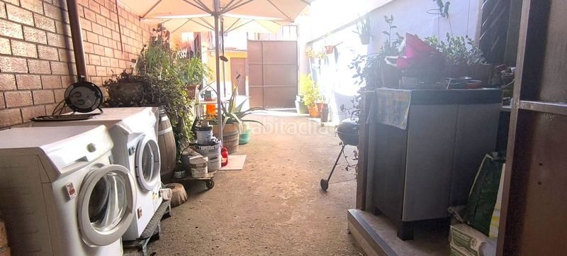 Foto f0c65487-bc47-48fd-8b60-bb6d629abf99. Casa en Albelda de Iregua