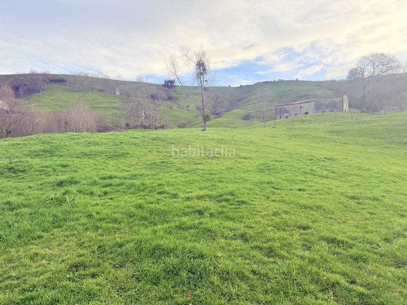 Foto c9756c38-9f09-49e7-b547-67f9c821e327. Finca rústica a Santa María de Cayón