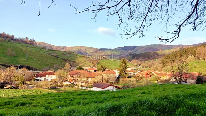 Foto 55de9a9d-87ed-4846-bd3c-38517edab97f. Casa adossada a Anievas