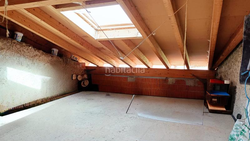 Foto 6f35e07d-6b7f-4196-a2e8-4ae2e89827cb. Casa adossada a Anievas