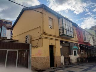Appartamento en Torrelavega - cl limbo 6. Venta de piso, bajo comercial y local en torrelavega