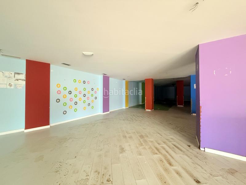 Foto 4e83416f-9a8a-4588-be90-45abd0dc3245. Local comercial a Corrales de Buelna (Los)