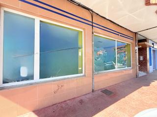 Local commercial à Los Corrales de Buelna - Calle Hermanos Salas