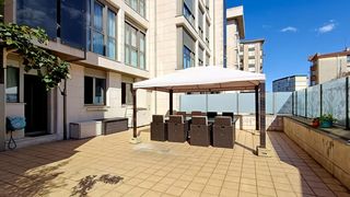 Rent Flat  El astillero - cl bernardo lavin. Excelente oportunidad de alquilar un atractivo bajo con una espe