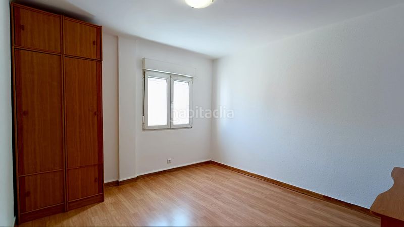 Foto 853f5b11-7526-4449-b92d-99e7d8a19e36. Rent flat in Castilla - Hermida Santander