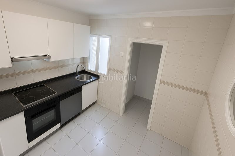 Foto ef0e29f5-0435-422c-9905-e2cf4d21d02e. Rent flat in Castilla - Hermida Santander