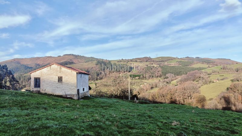 Foto dfd8c780-f9ee-4f7b-b8d8-e5c87f7b9915. Finca rústica a Villafufre