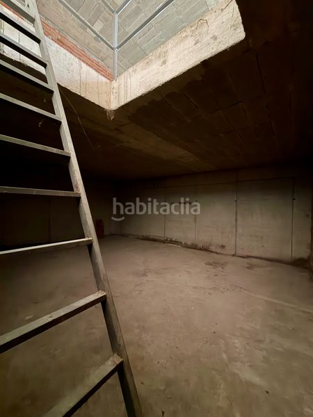 Foto 8a8ca0c6-2fb3-4d4d-80ab-0c15c98254bf. Local comercial a Astillero (El)