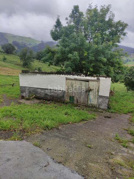 Foto 381c1aa8-57a7-4c2d-86d4-ad3ea0a6cf30. Casa adossada a montaña la - avda. bilbao 176 a Sierrapando Torrelavega