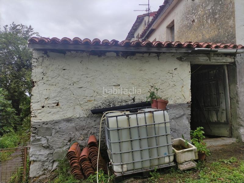 Foto d993ede1-8c36-4139-890c-657a01260999. Casa adossada a montaña la - avda. bilbao 176 a Sierrapando Torrelavega