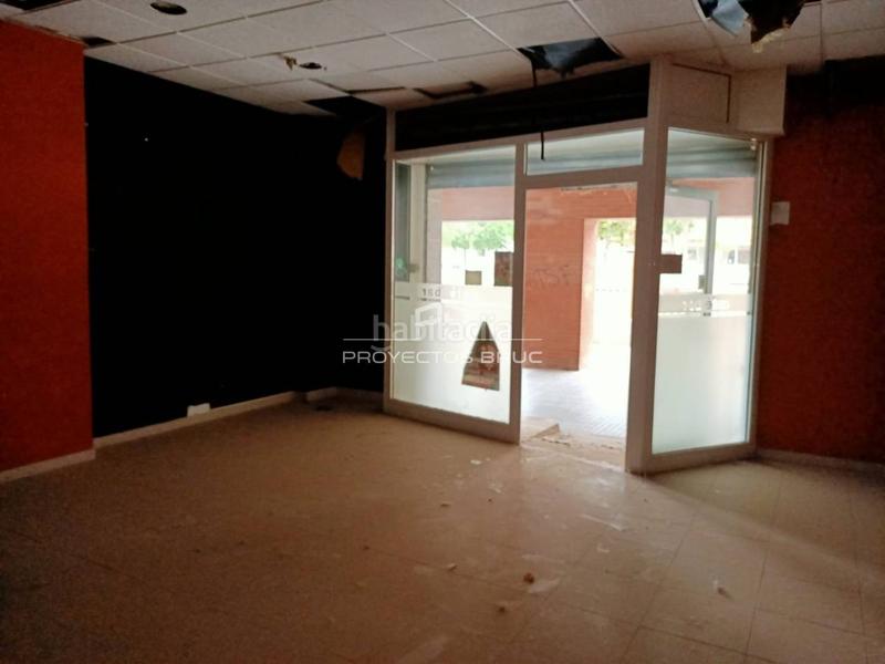 Foto 0944a642-87fb-46c6-9ce1-193e2f1967b8. Local commercial dans Olesa de Montserrat