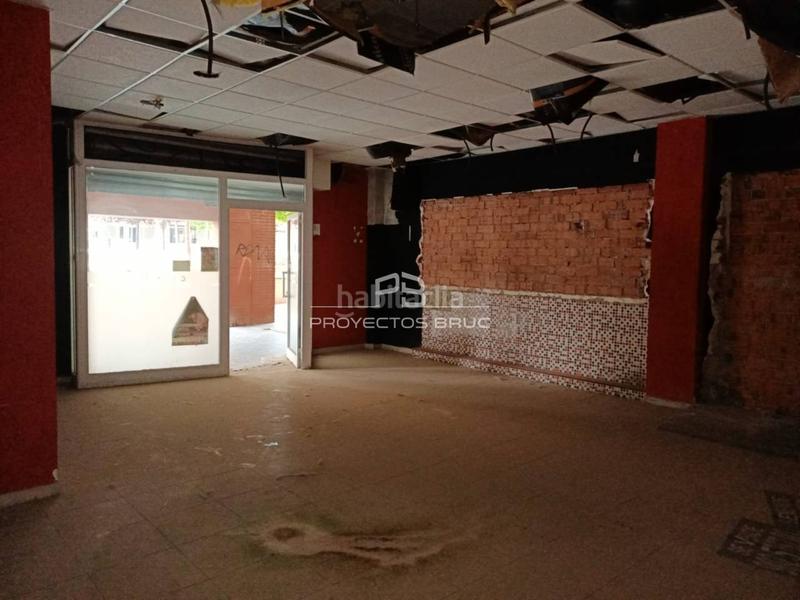 Foto bef569d0-32d7-4da8-bef7-86bf299d67a0. Local commercial dans Olesa de Montserrat