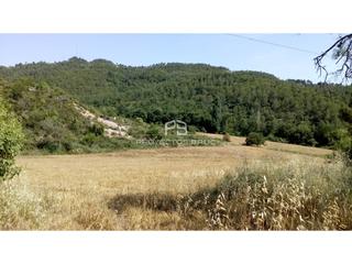 Terreno residenziale in Bruc (El). En el bruc  preciosa finca rústica con masía catalogada en ruina