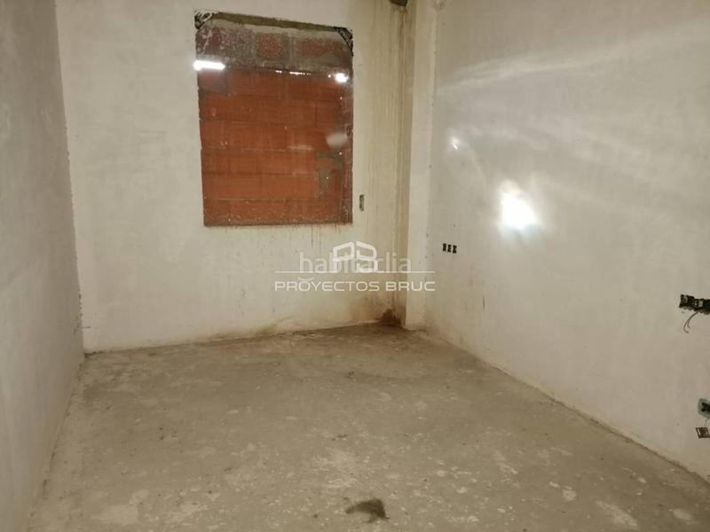 Foto d936c550-0da7-48cd-abe2-eba7087112e5. Edificio in Poble Sec Igualada