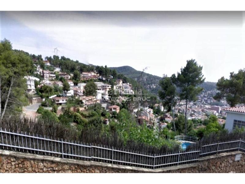 Foto 538230ef-b842-4f13-9fea-cd8759ab24b2. Fondo rustico in Vallirana